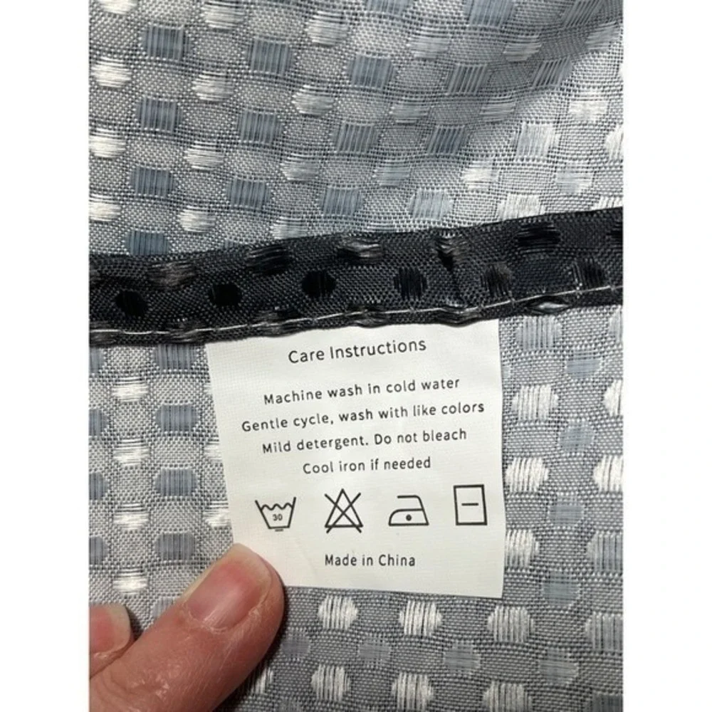 Gray White‎ Geometric Shower Curtain Set With Hooks
